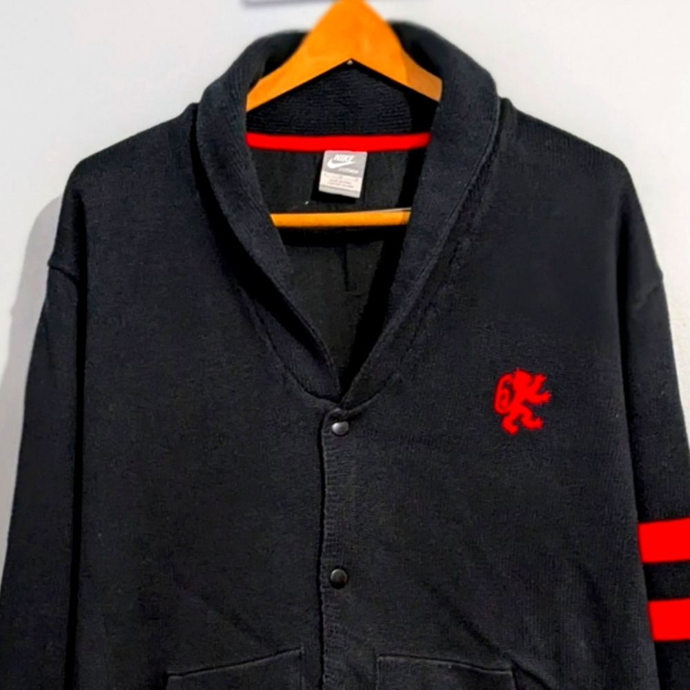 (L) Nike x Lebron James Button Snap Front Shawl Cardigan Men's Black and Red